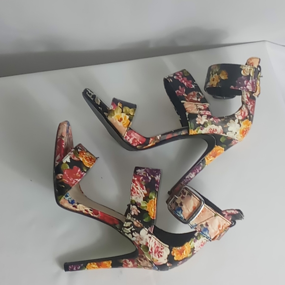 Anne michelle high heels size 5.5 - Picture 5 of 6